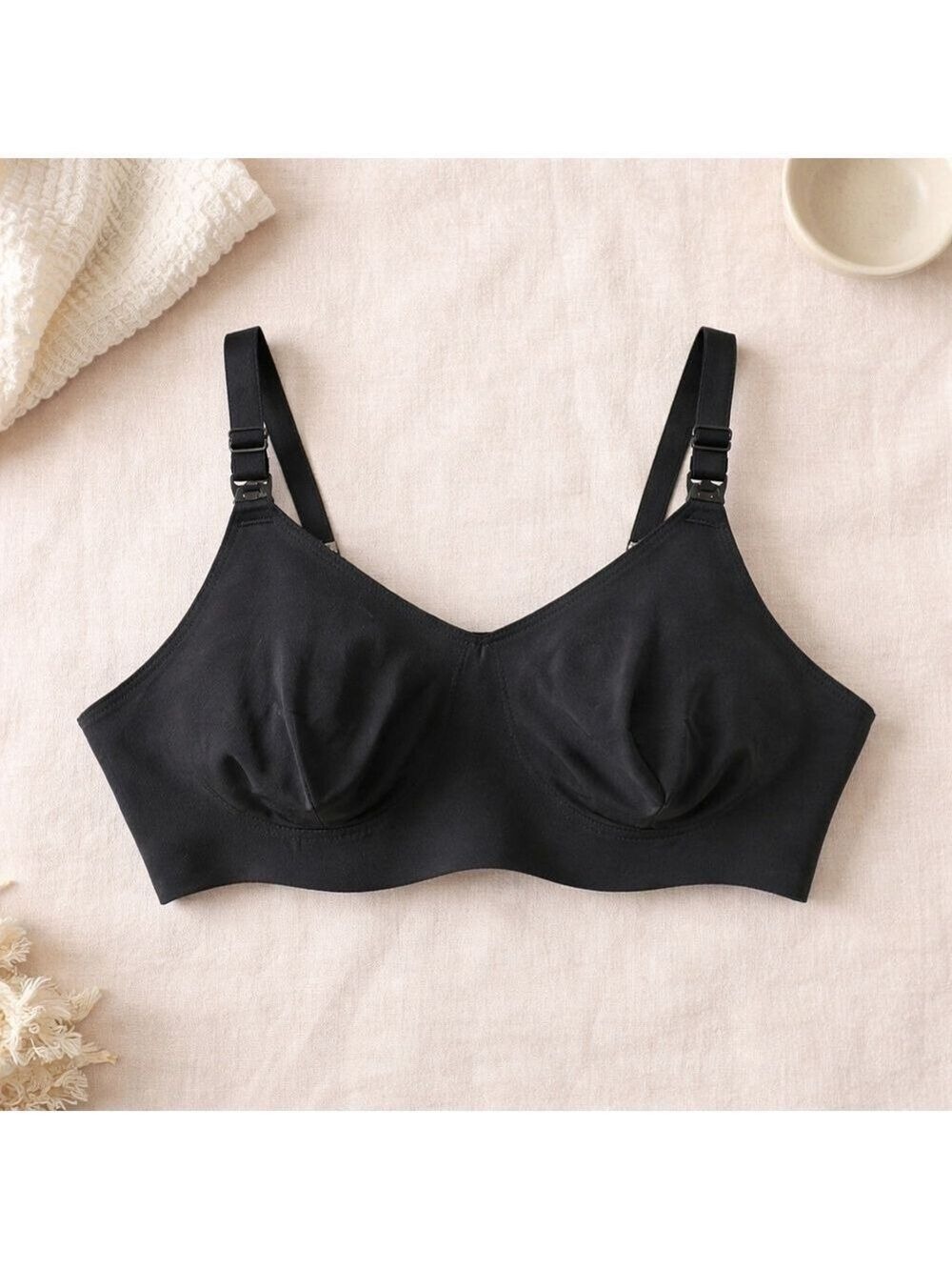 Knix Nursing Bra Black Seamless Wireless V-Neck Adjustable Straps Size 3